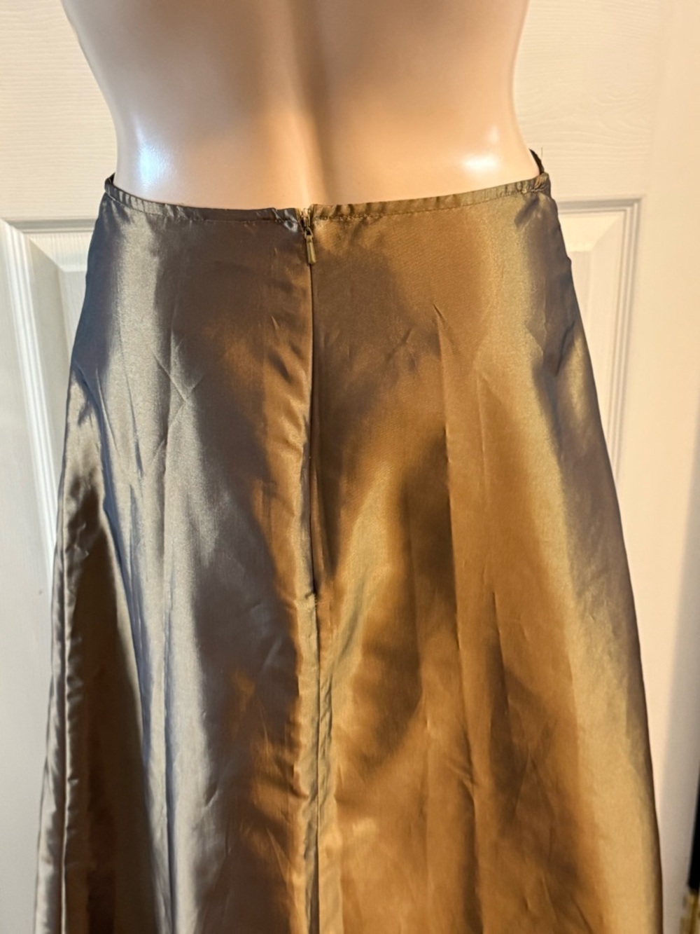 Y2K Ronni Nicole by Ouida Iridescent Bronze Satin Maxi Skirt M Trending Fall - Picture 10 of 11